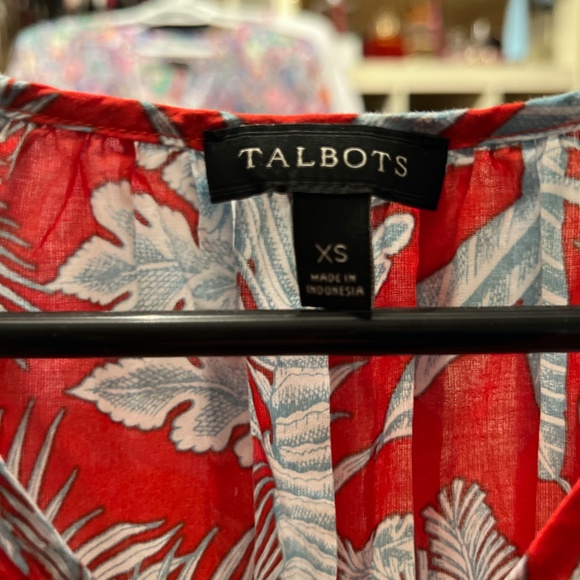 Talbots, Size XS, Red blouse with palm trees - Picture 2 of 4